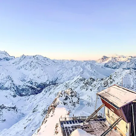 Dolce By Interhome シャレー *