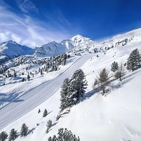 Dolce By Interhome シャレー *